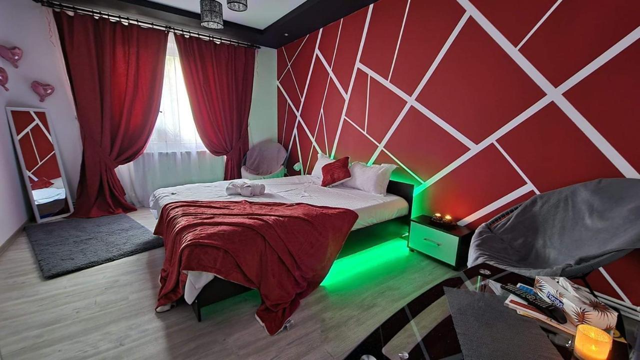 Studio Vale Apartment Hunedoara Exterior foto